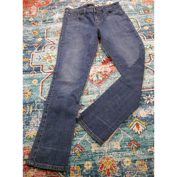 Levi's Mid-Rise Skinny Jeans Medium Wash- Women's size 8M (30WX30L) - Picture 1 of 9